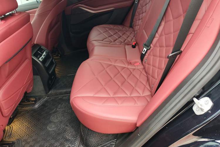 Used BMW X5 2022 Restyled xDrive 30Li M Sport Package Left Rear Seat