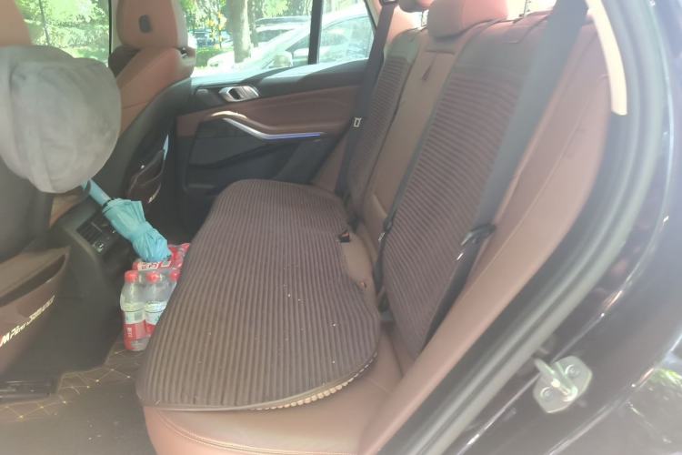 Used BMW X5 2022 xDrive40i M Sport Package Left Rear Seat