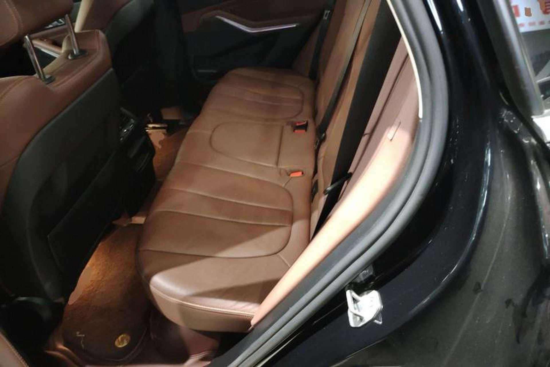 Used BMW X5 2022 xDrive30i M Sport Package Left Rear Seat