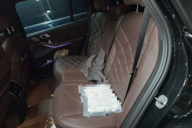 Used BMW X5 2022 Restyled xDrive 40Li M Sport Package Left Rear Seat
