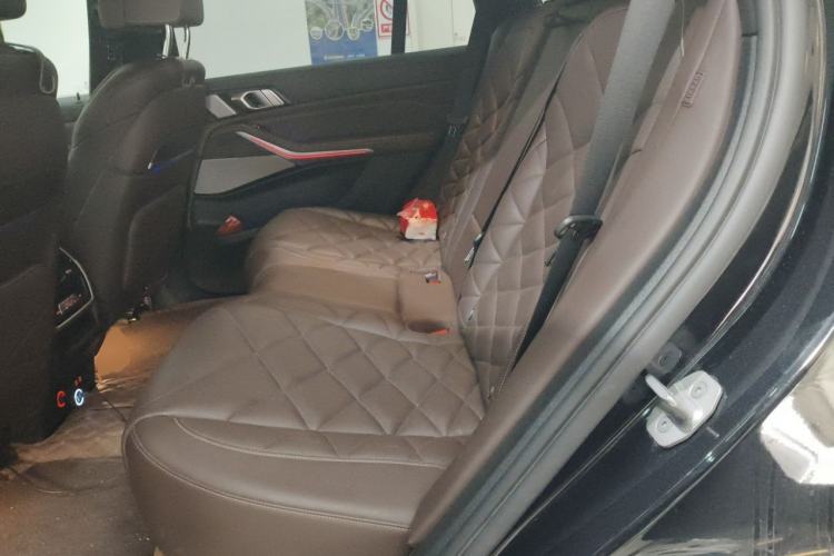 Used BMW X5 2022 Restyled xDrive 40Li M Sport Package Left Rear Seat