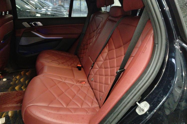 Used BMW X5 2022 Restyled xDrive 40Li M Sport Package Left Rear Seat