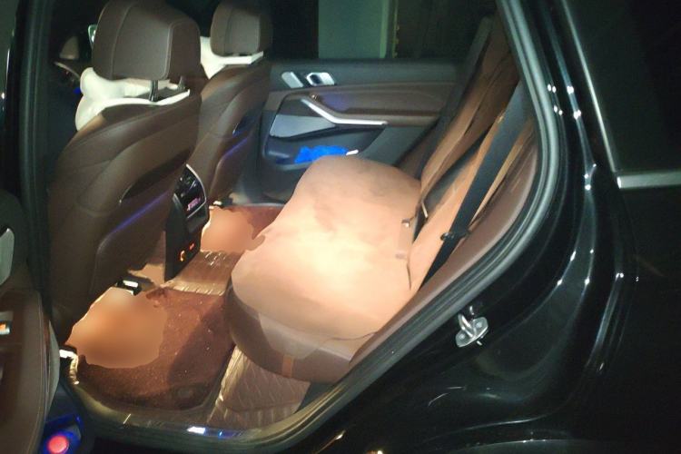 Used BMW X5 2022 Restyled xDrive 40Li M Sport Package Left Rear Seat