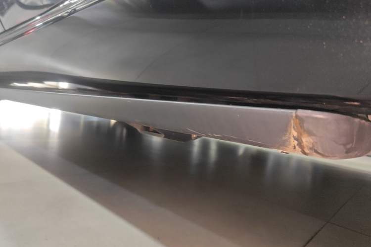 Used BMW X5 2022 Restyled xDrive 40Li M Sport Package Left Side Sill