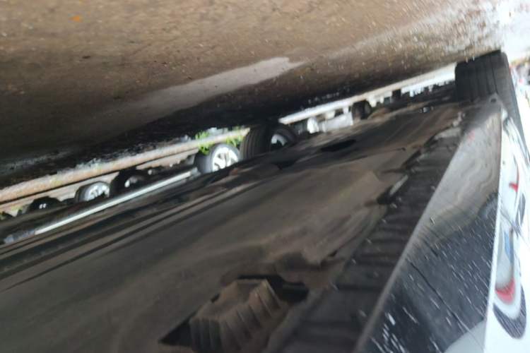 Used BMW X5 2022 Restyled xDrive 40Li M Sport Package Left Side Sill