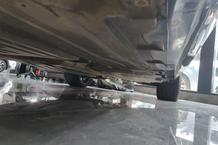 Used BMW X5 2022 Restyled xDrive 40Li M Sport Package Left Side Sill