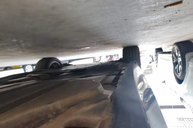 Used BMW X5 2022 xDrive40i M Sport Package Left Side Sill