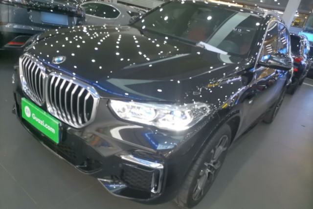 Used BMW X5 2022 xDrive 40Li Luxury Edition M Sport Package