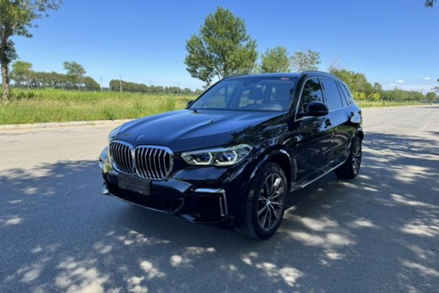 BMW X5 2022 Restyled xDrive 30Li Luxury Version M Sport Package с пробегом