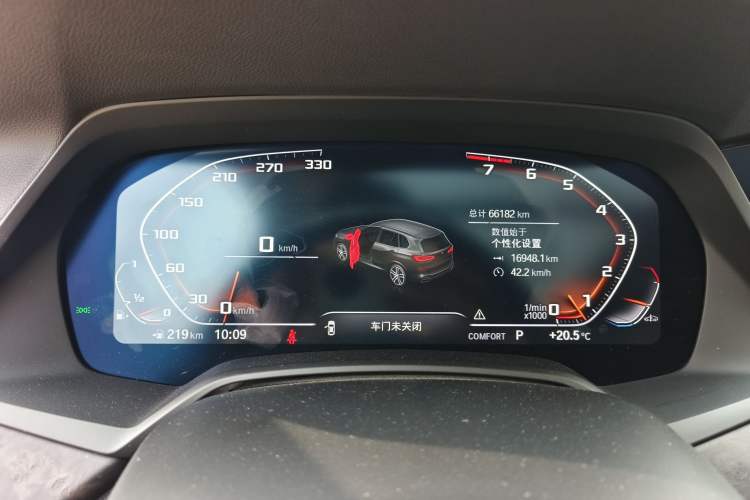Used BMW X5 2022 xDrive30i M Sport Package Odometer Close Up