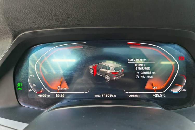 Used BMW X5 2022 xDrive30i M Sport Package Odometer Close Up