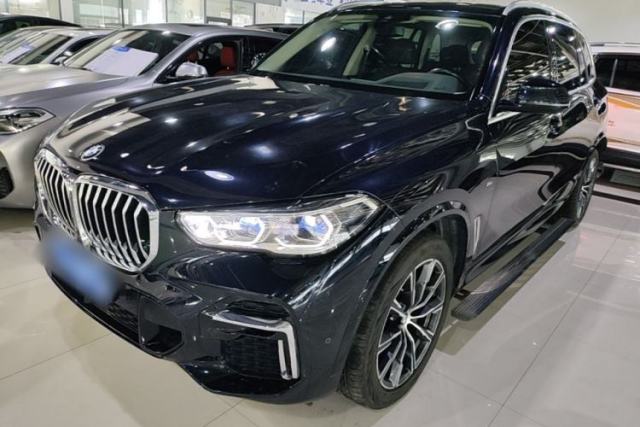Used BMW X5 2022 xDrive 30Li Luxury M Sport Package