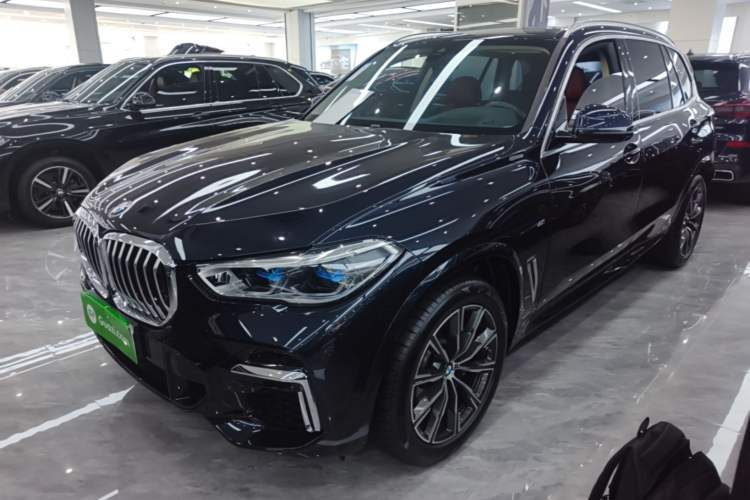 Used BMW X5 2022 Restyled xDrive 30Li Luxury Version M Sport Package Guazi used car, China used car export, Used car for sale, Used  cars, Cheapest cars for sale