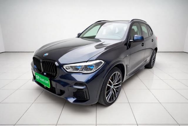 Used BMW X5 2022 xDrive 40Li M Sport Package
