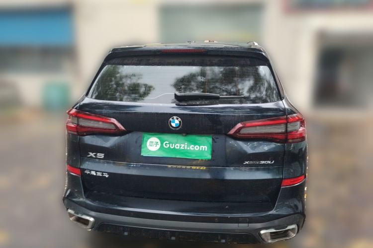 Used BMW X5 2022 xDrive 30Li Luxury M Sport Package Rear
