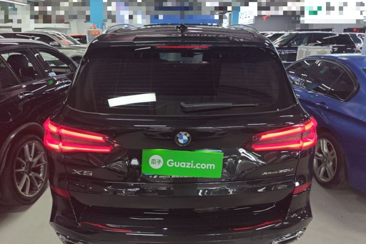Used BMW X5 2022 Restyled xDrive 30Li Luxury Version M Sport Package Rear