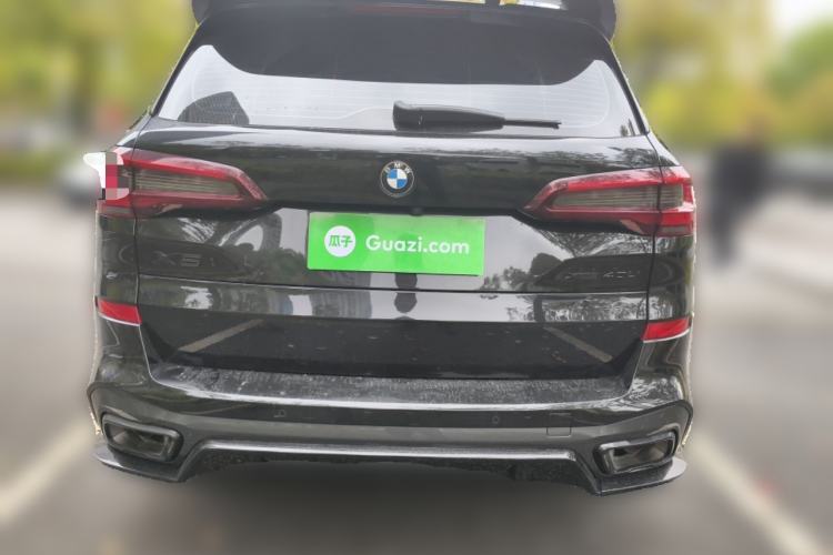 Used BMW X5 2022 xDrive 30Li Luxury M Sport Package Rear