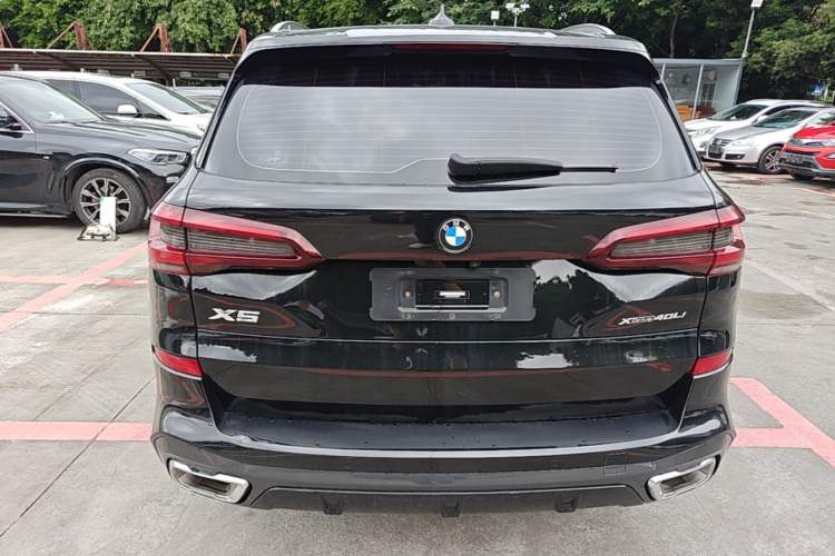 Used BMW X5 2022 xDrive 40Li M Sport Package Rear
