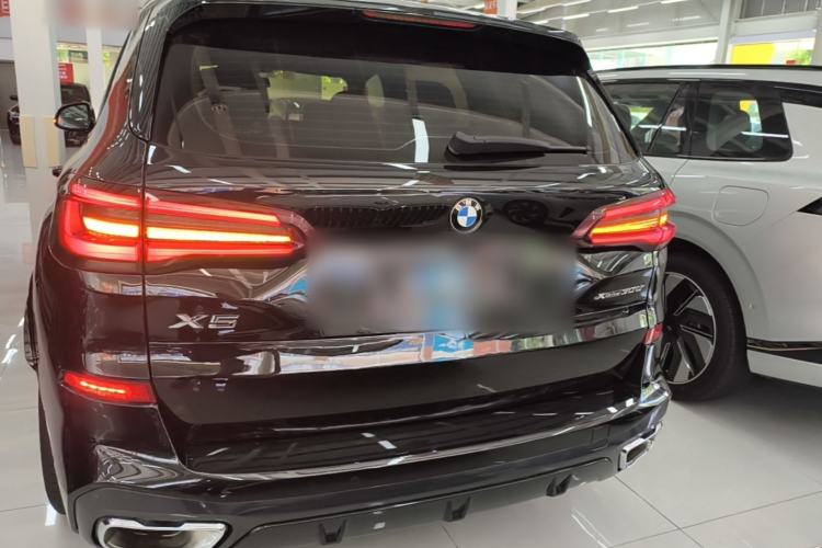 Used BMW X5 2022 Restyled xDrive 30Li Luxury Version M Sport Package Rear