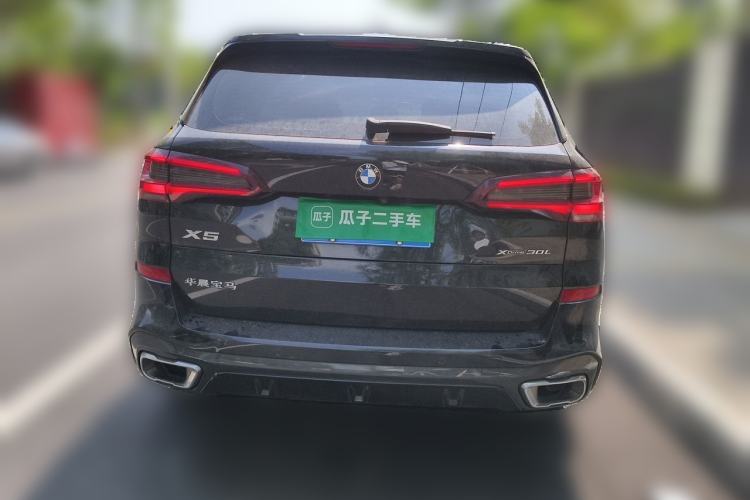 Used BMW X5 2022 xDrive 30Li Luxury M Sport Package Rear