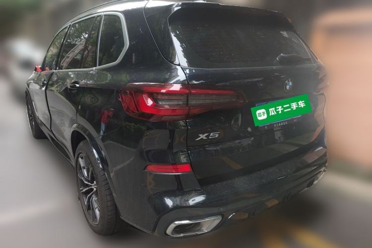 Used BMW X5 2022 Restyled xDrive 30Li Luxury Version M Sport Package Rear Left 45 Deg