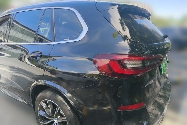 Used BMW X5 2022 Restyled xDrive 30Li Luxury Version M Sport Package Rear Left 45 Deg