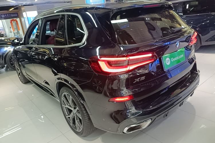 Used BMW X5 2022 xDrive 40Li M Sport Package Rear Left 45 Deg