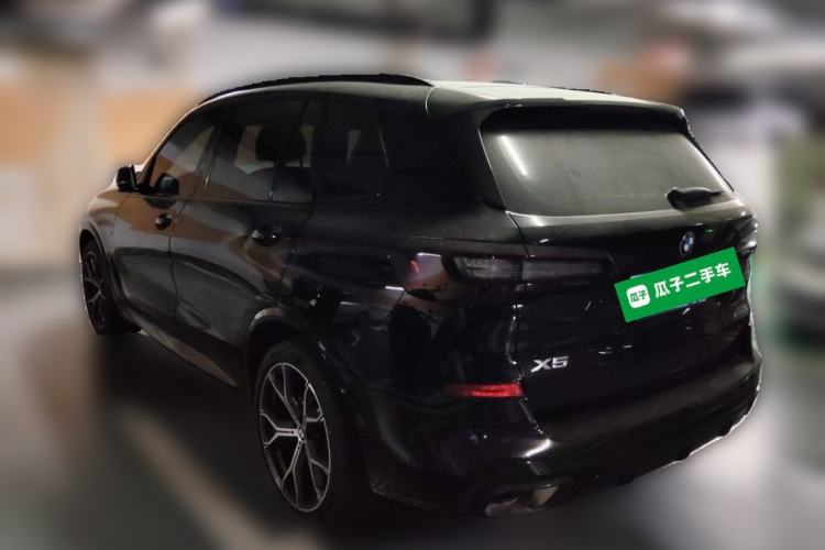 Used BMW X5 2022 xDrive 40Li M Sport Package Rear Left 45 Deg