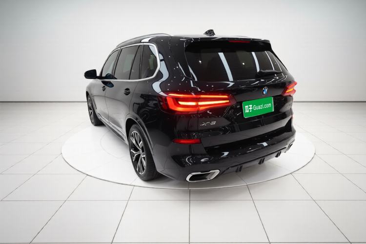 Used BMW X5 2022 Restyled xDrive 40Li M Sport Package Rear Left 45 Deg