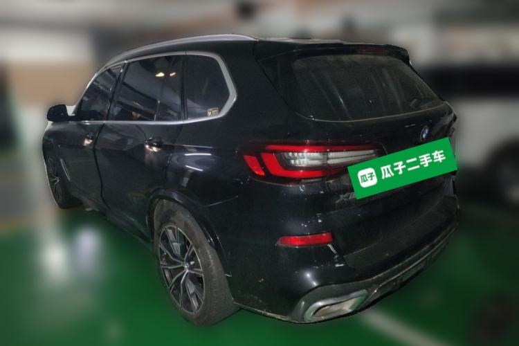 Used BMW X5 2022 Restyled xDrive 30Li Luxury Version M Sport Package Rear Left 45 Deg