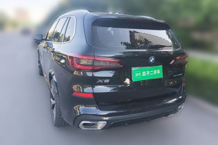 Used BMW X5 2022 xDrive 40Li M Sport Package Rear Left 45 Deg