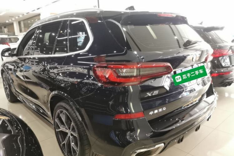 Used BMW X5 2022 Restyled xDrive 40Li M Sport Package Rear Left 45 Deg