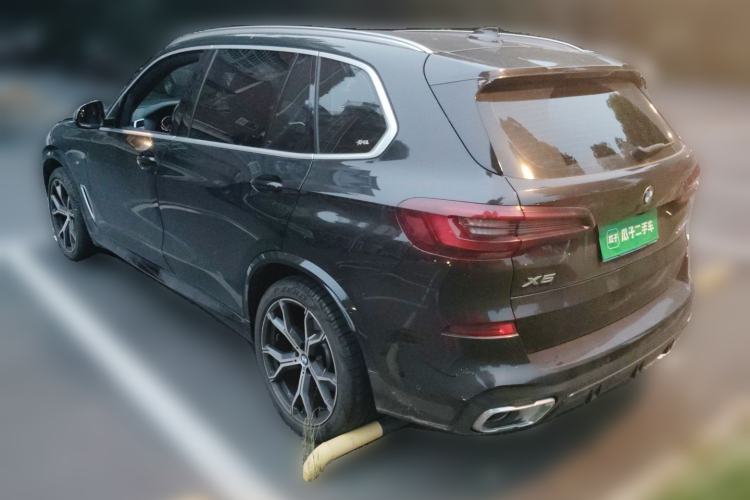 Used BMW X5 2022 Restyled xDrive 40Li M Sport Package Rear Left 45 Deg