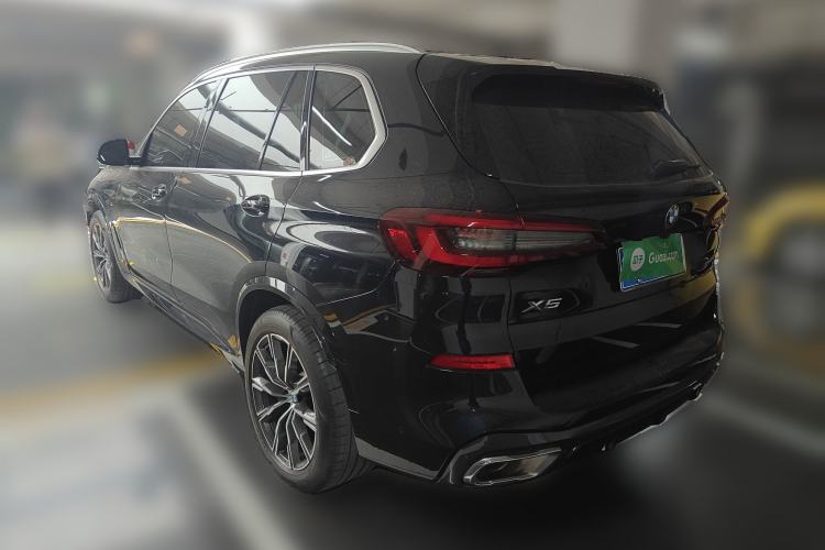 Used BMW X5 2022 Restyled xDrive 30Li Luxury Version M Sport Package Rear Left 45 Deg
