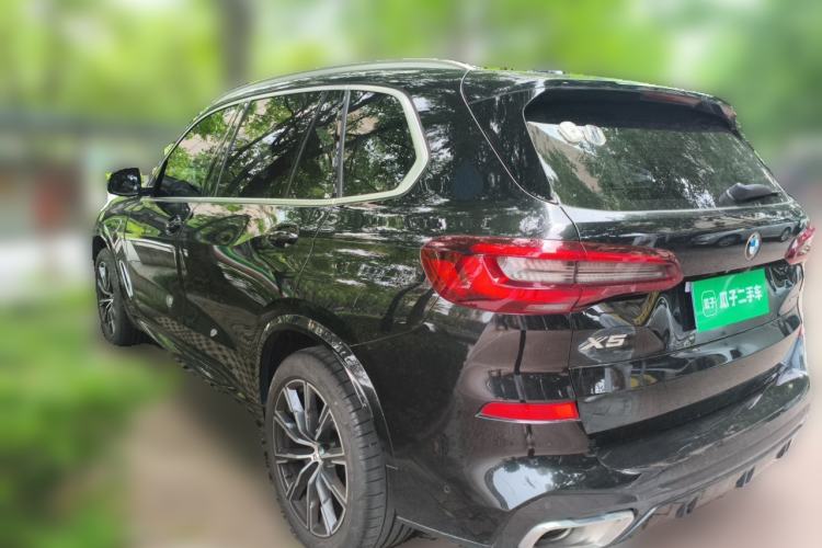 Used BMW X5 2022 Restyled xDrive 30Li Luxury Version M Sport Package Rear Left 45 Deg