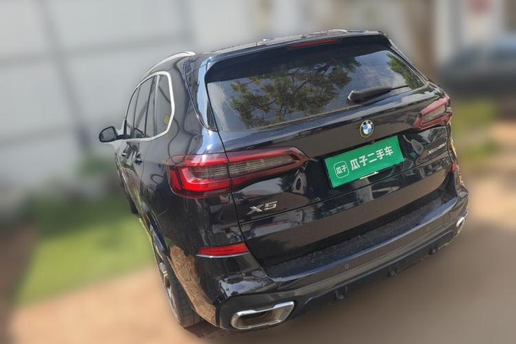 Used BMW X5 2022 xDrive 40Li M Sport Package Rear Left 45 Deg