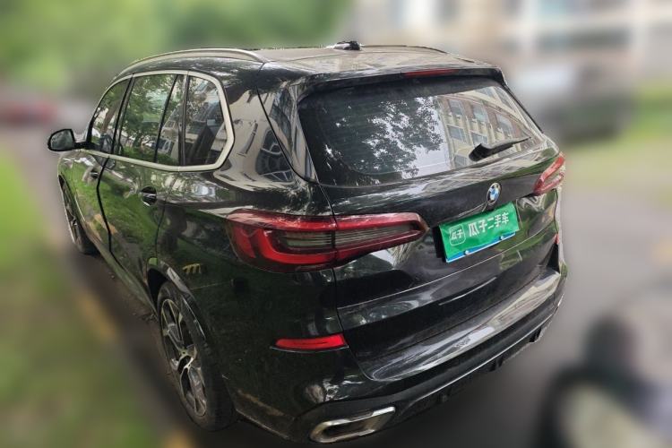 Used BMW X5 2022 Restyled xDrive 40Li M Sport Package Rear Left 45 Deg