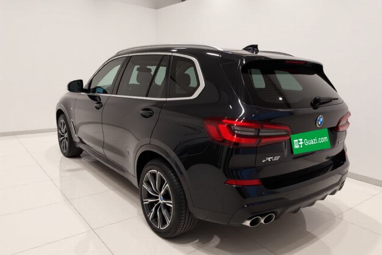 Used BMW X5 2022 Restyled xDrive 30Li Luxury Version M Sport Package Rear Left 45 Deg