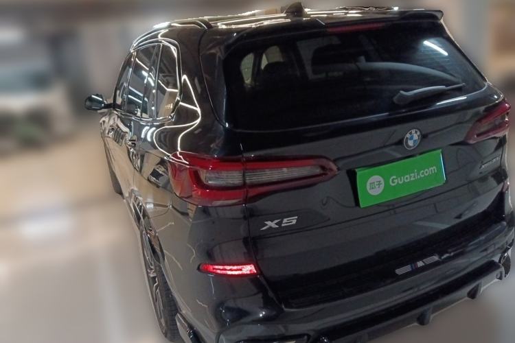 Used BMW X5 2022 Restyled xDrive 30Li Luxury Version M Sport Package Rear Left 45 Deg