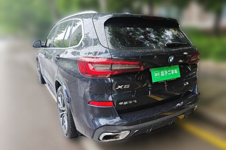 Used BMW X5 2022 xDrive 30Li M Sport Package Rear Left 45 Deg