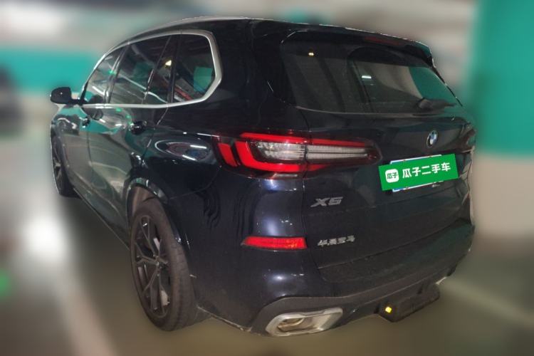Used BMW X5 2022 xDrive 40Li M Sport Package Rear Left 45 Deg