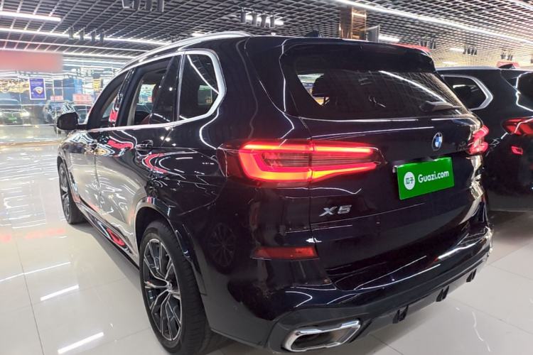 Used BMW X5 2022 Restyled xDrive 30Li Luxury Version M Sport Package Rear Left 45 Deg