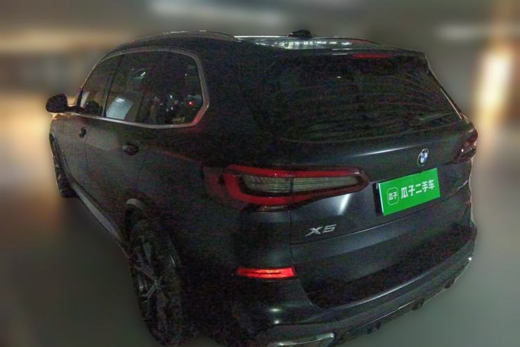 Used BMW X5 2022 xDrive 40Li M Sport Package Rear Left 45 Deg