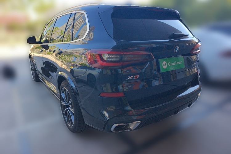 Used BMW X5 2022 Restyled xDrive 30Li Luxury Version M Sport Package Rear Left 45 Deg