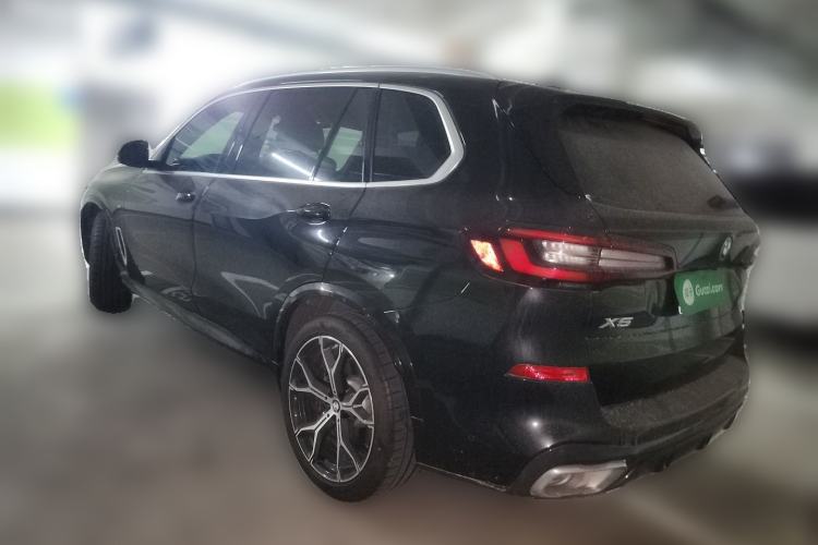 Used BMW X5 2022 Restyled xDrive 40Li M Sport Package Rear Left 45 Deg