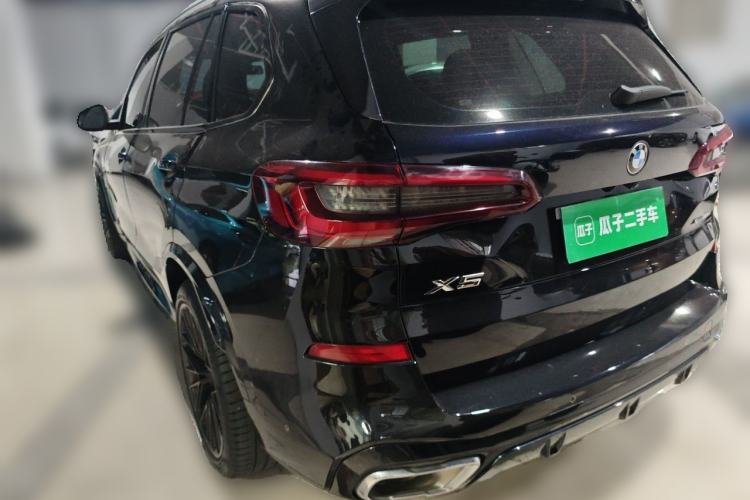 Used BMW X5 2022 Restyled xDrive 30Li Luxury Version M Sport Package Rear Left 45 Deg