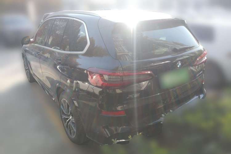Used BMW X5 2022 xDrive30i M Sport Package Rear Left 45 Deg