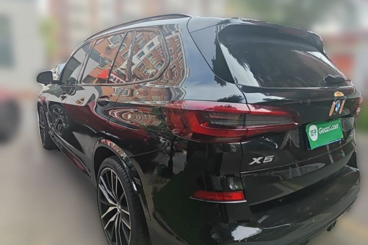 Used BMW X5 2022 xDrive 40Li M Sport Package Rear Left 45 Deg