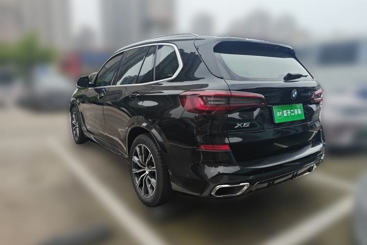Used BMW X5 2022 xDrive40i M Sport Package Rear Left 45 Deg