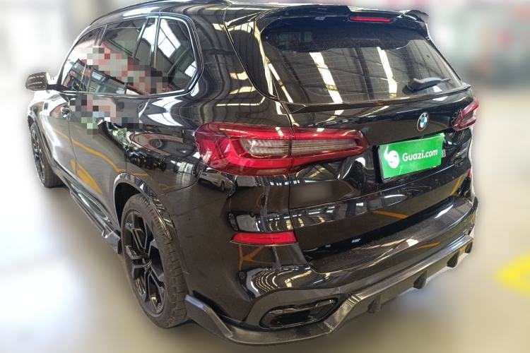 Used BMW X5 2022 Restyled xDrive 40Li Luxury Edition M Sport Package Rear Left 45 Deg